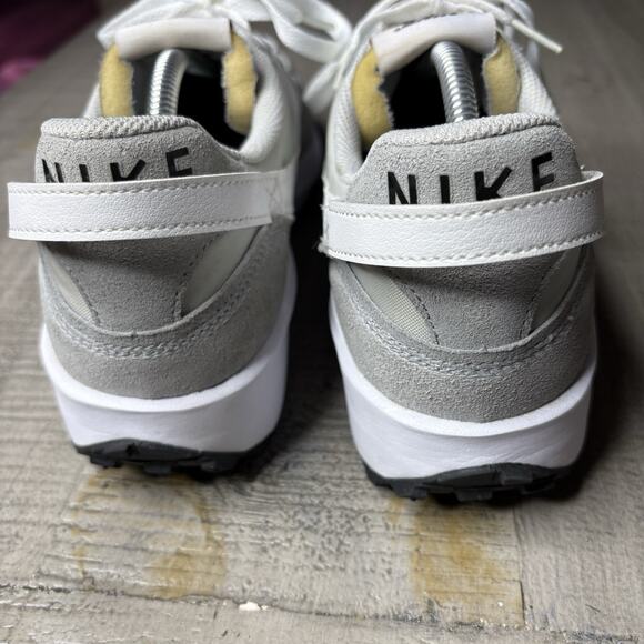 Nike Mens Waffle Debut Grey Fog White Lace up Running Sneakers DH9522-003 10.5 - Picture 2 of 8